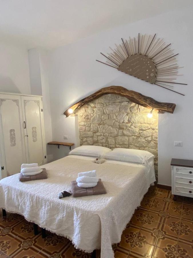 Steddueoro Acomodação com café da manhã Baunei Quarto foto