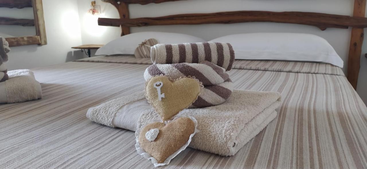 Steddueoro Acomodação com café da manhã Baunei Quarto foto
