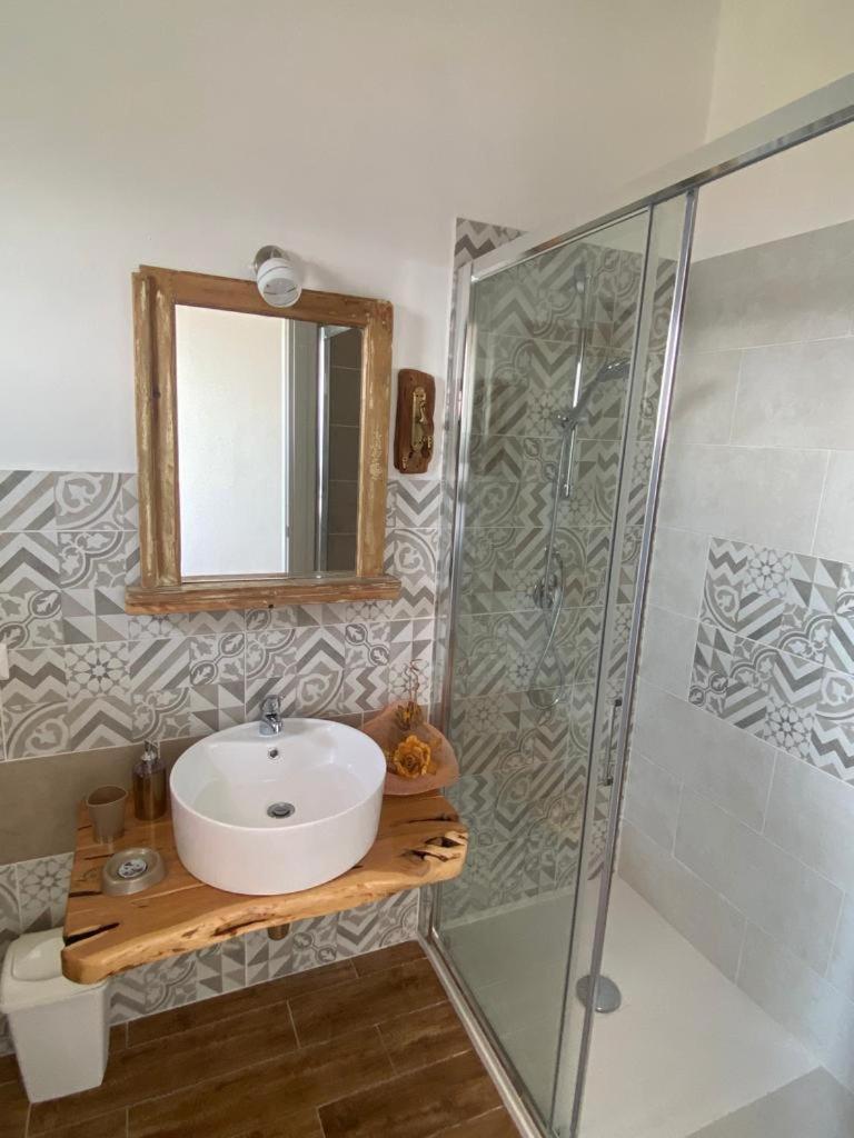 Steddueoro Acomodação com café da manhã Baunei Quarto foto